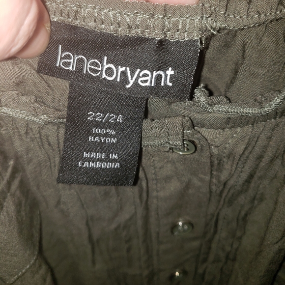 new Lane Bryant top size 22/24 = 3x - Picture 4 of 4
